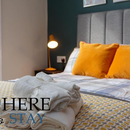 Stylish 2Bed Apartment Underneath Edinburgh Castle Экстерьер фото